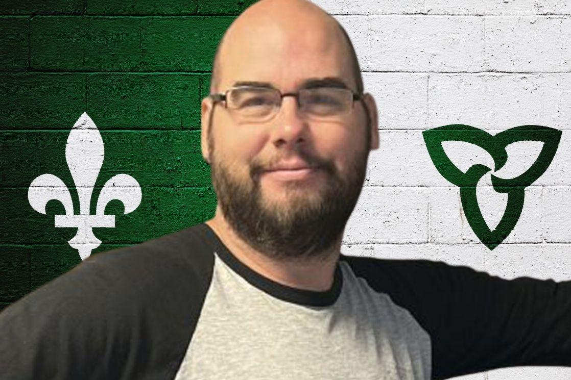 Yanick Labossière, historien du Muséoparc Vanier, venu raconter le destin du drapeau franco-ontarien