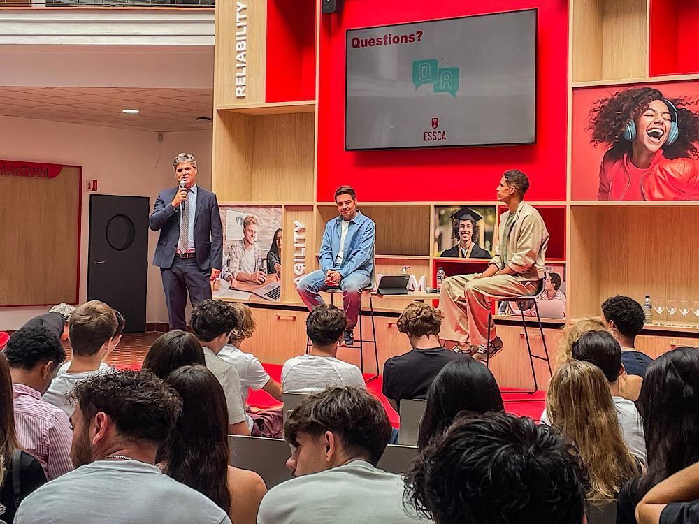 Stéphane Ruiz, Adrien Grosso ainsi que Raphaël Varane