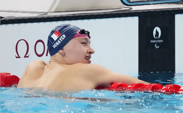 Hector Denayer dans une piscine aux Jeux de Paris en 2024