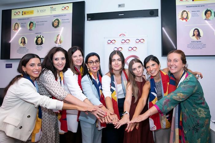 intervenantes sur la rencontre autour de l'automobile de mujeres avenir