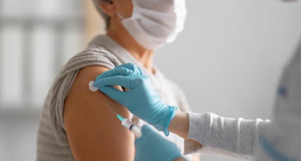Personne se faisant vacciner