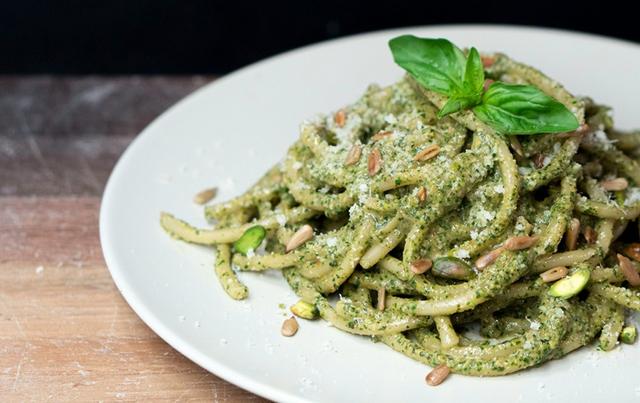 spaghettis au pesto