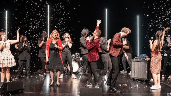 Sing Theatre et Nathalie Ribette sur scene en 2021