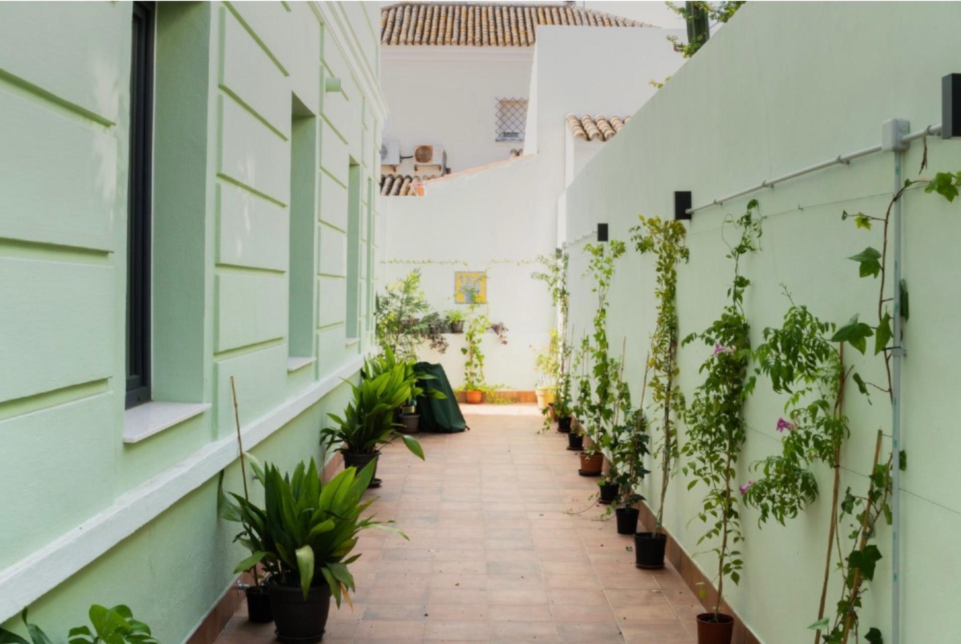 L’un des jardins attenant à l’hôtel ©Arthur Venot