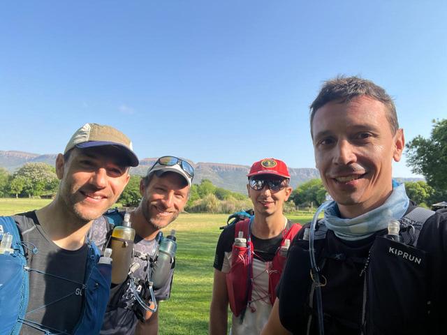 L'équipe prête pour l'Ultra Trail de Cape Town