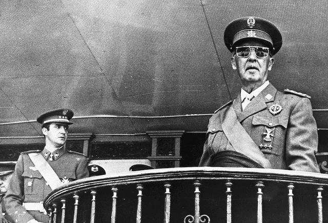 Franco et Juan Carlos en 1969