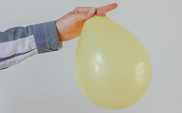 Le Vietnam envisage l’interdiction du gaz hilarant pour protéger la jeunesse