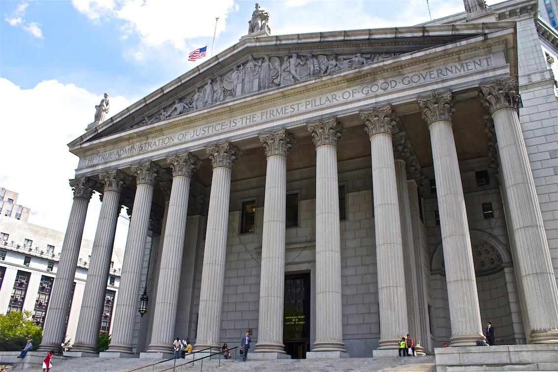 Cours de justice de New York facade 