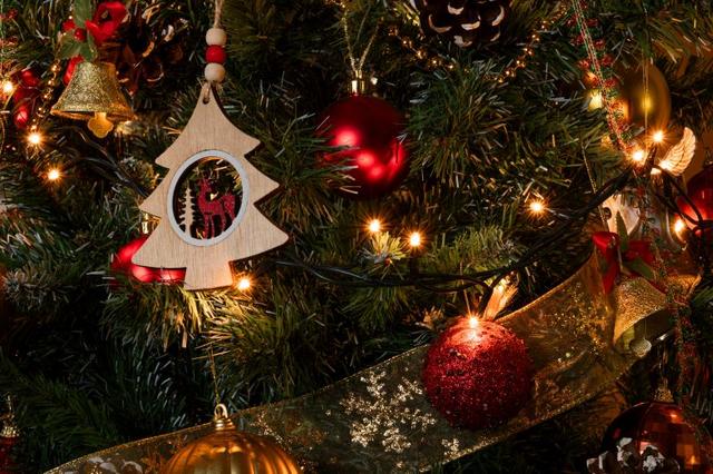 Un sapin de Noel décoré