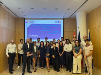 Réunion d'accueil des nouveaux arrivants VIE à Singapour en septembre 2025.