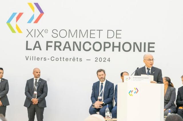 Le Roi Norodom Sihamoni 