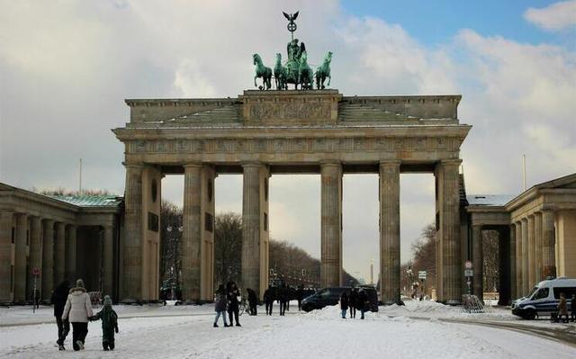 BERLIN NEIGE
