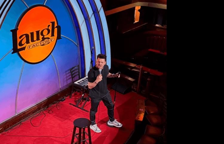 Kev Adams Laugh Factory