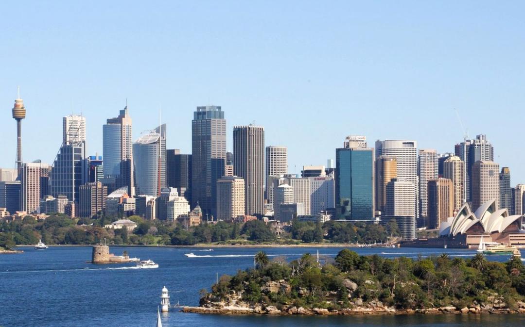 Vue sur l'Opéra de Sydney depuis le zoo Taronga de Sydney.