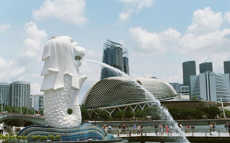 Paysage de la cité-État.