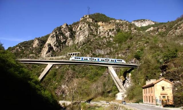 viaduc_train
