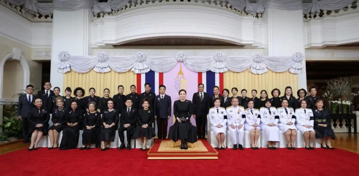 Reine Thaïlande ouvre événement femmes