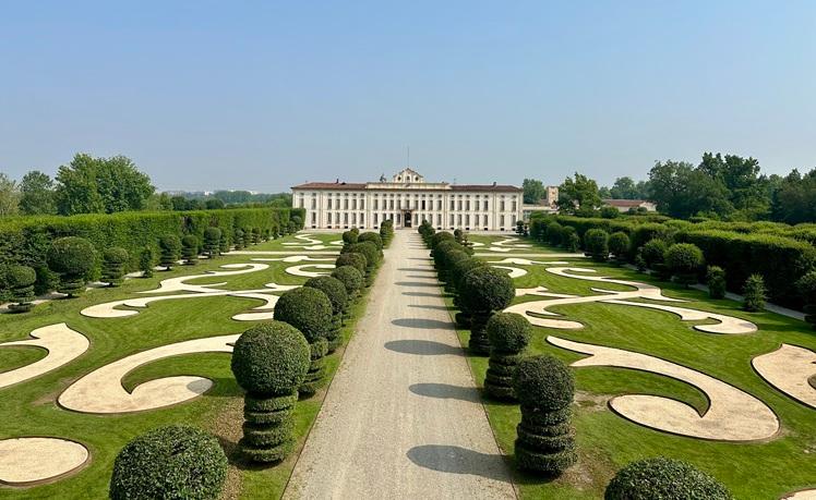 Façade-Villa-Arconati