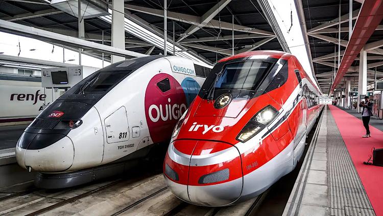 Trains Iryo, Ouigo, Renfe- Europa Press (@malaga_ee)