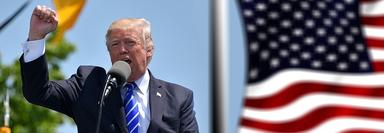 Donald Trump prononçant un discours