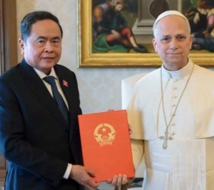 Le Président de l’Assemblée National du Vietnam reçu par le pape au Vatican