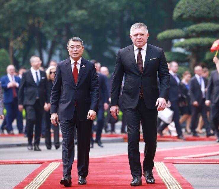 Vietnam – Slovaquie : une visite officielle marquant un tournant stratégique