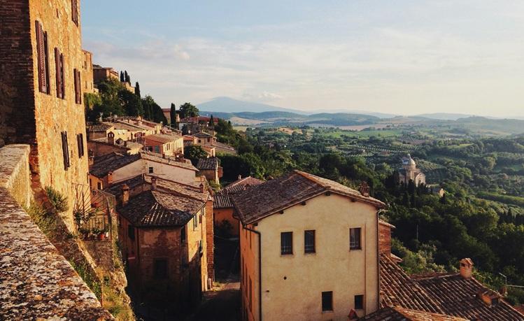 VILLAGE_Italie