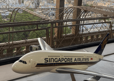 Les 50 ans de la ligne singapour paris sur la Tour Eiffel le 4 juin 2026 - copyright CCanonne 