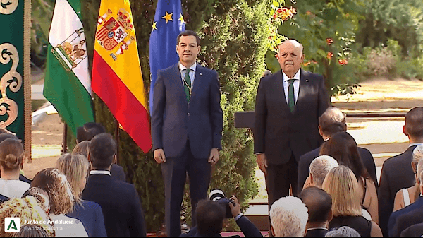 la cérémonie d'investiture de @JuanMa_Moreno en tant que président de la Junta d'Andalousie.