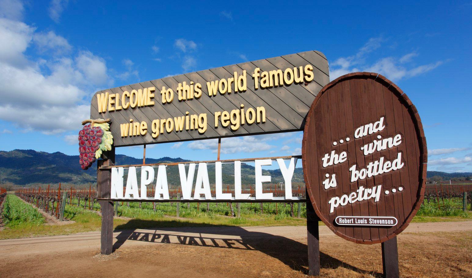 Un panneau sur Napa Valley et ses winery