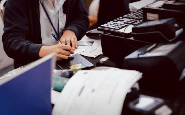 Sondage CCSF : accès aux services bancaires des Français résidant à l'étranger