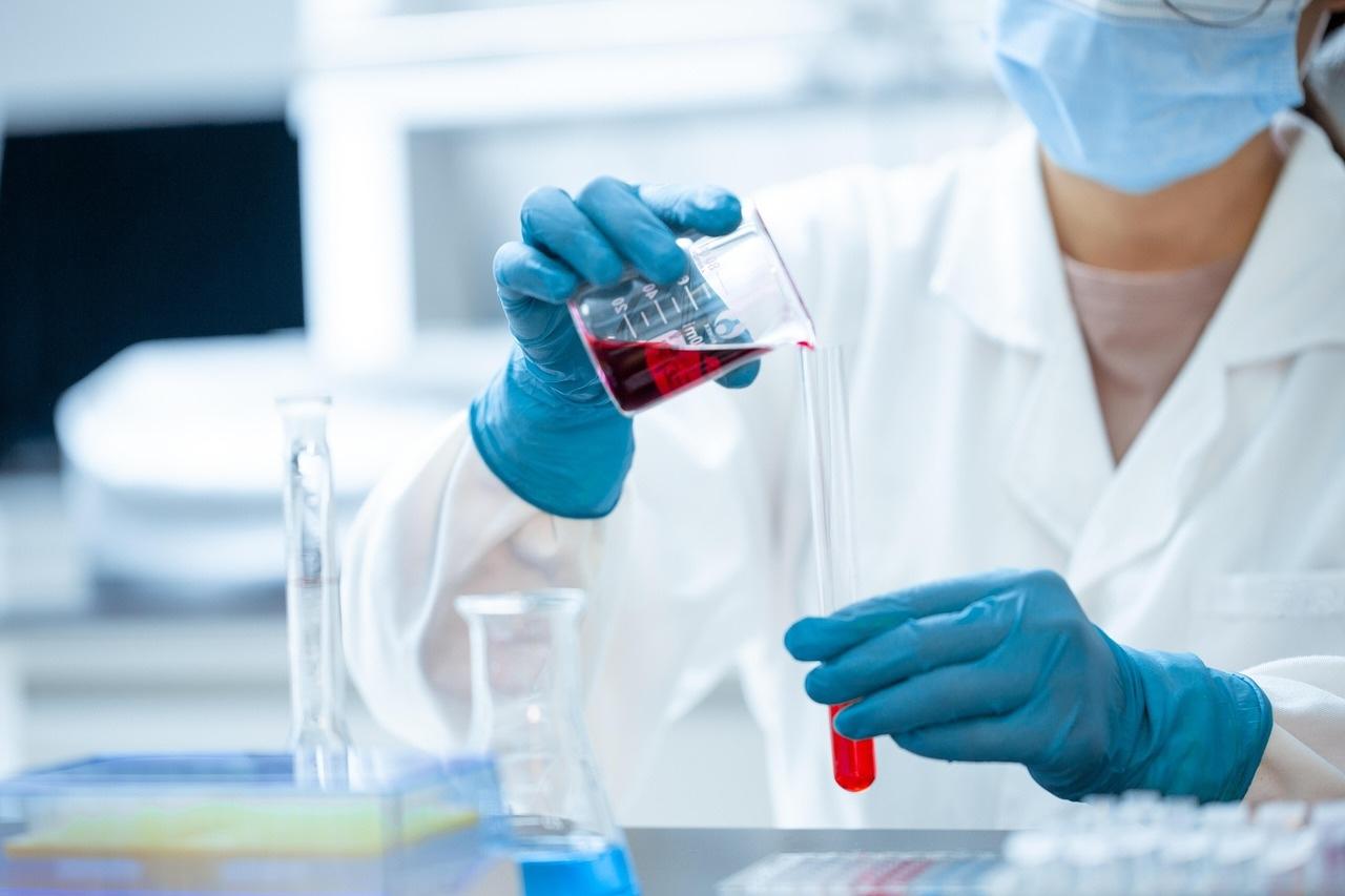 7 erreurs fréquentes des Français qui choisissent seuls leur assurance santé au UK