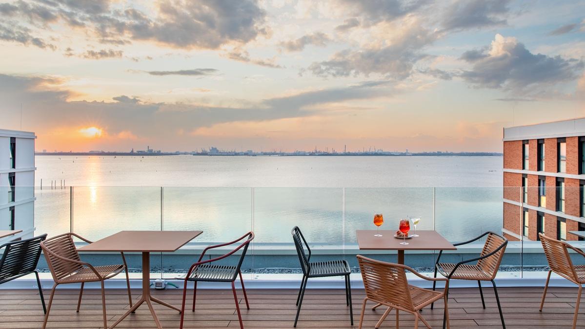 terrasse rooftop du B&B Hotel Venise vue lagune