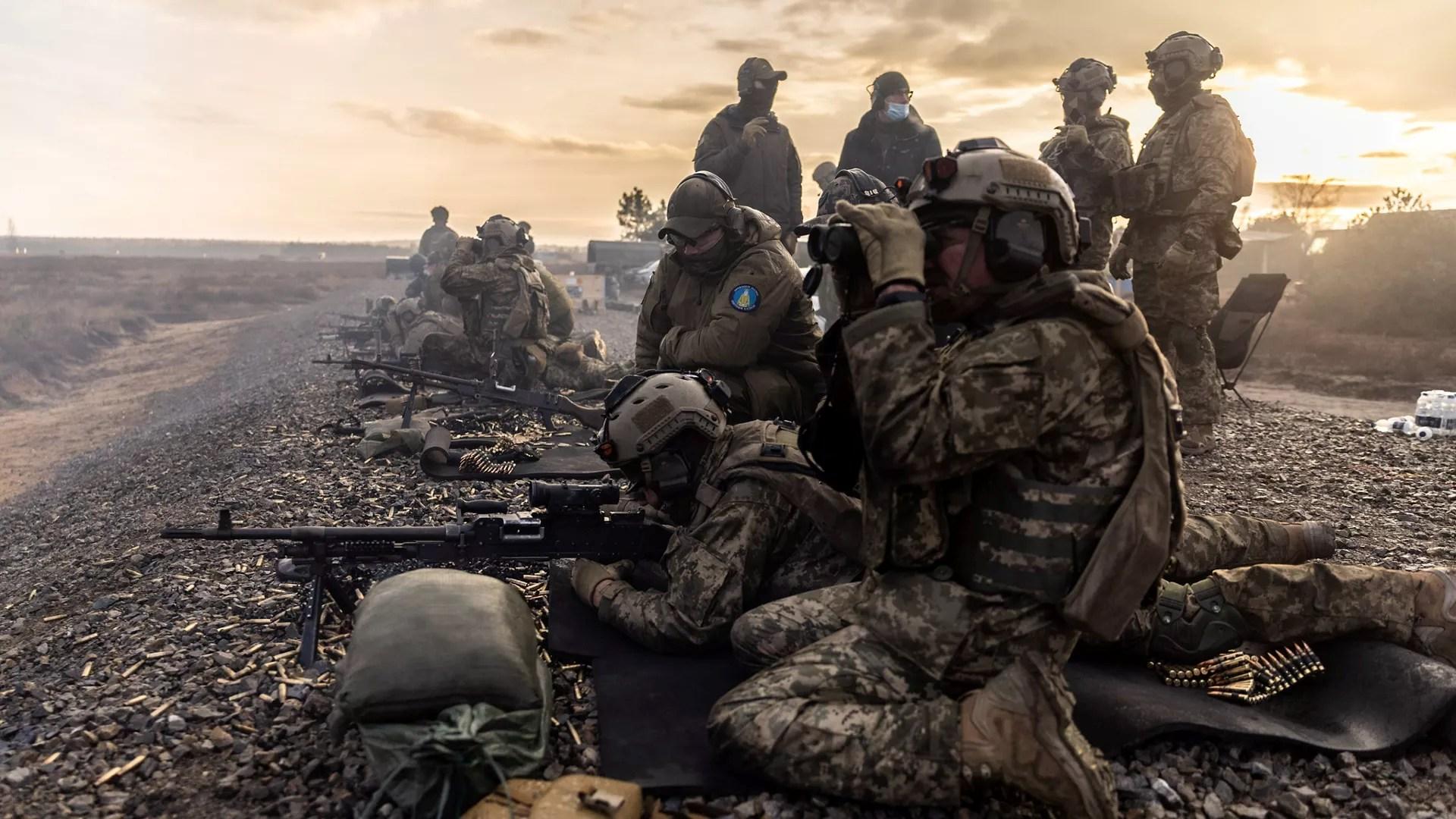 Soldats de l'OTAN en exercice Guerre en ukraine, protection frontières Pologne
