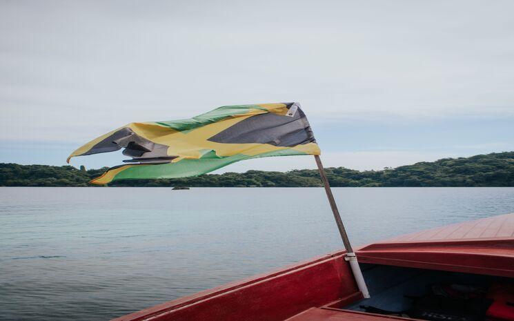 Le Royaume-Uni a pratiqué l'esclavage en Jamaïque du XVIe au XVIIIe siècle.