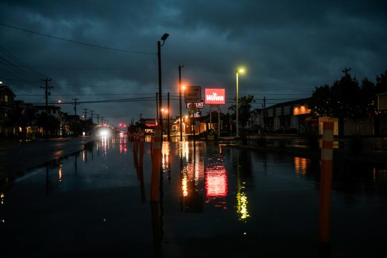 Le nord-est des Etats-Unis frappé par une tempête rare pour la saison