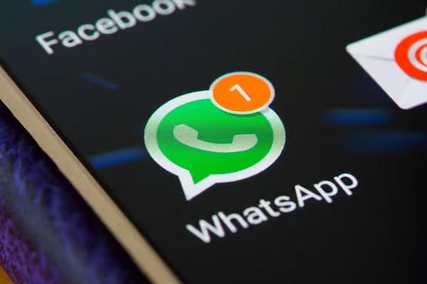 whatsapp group