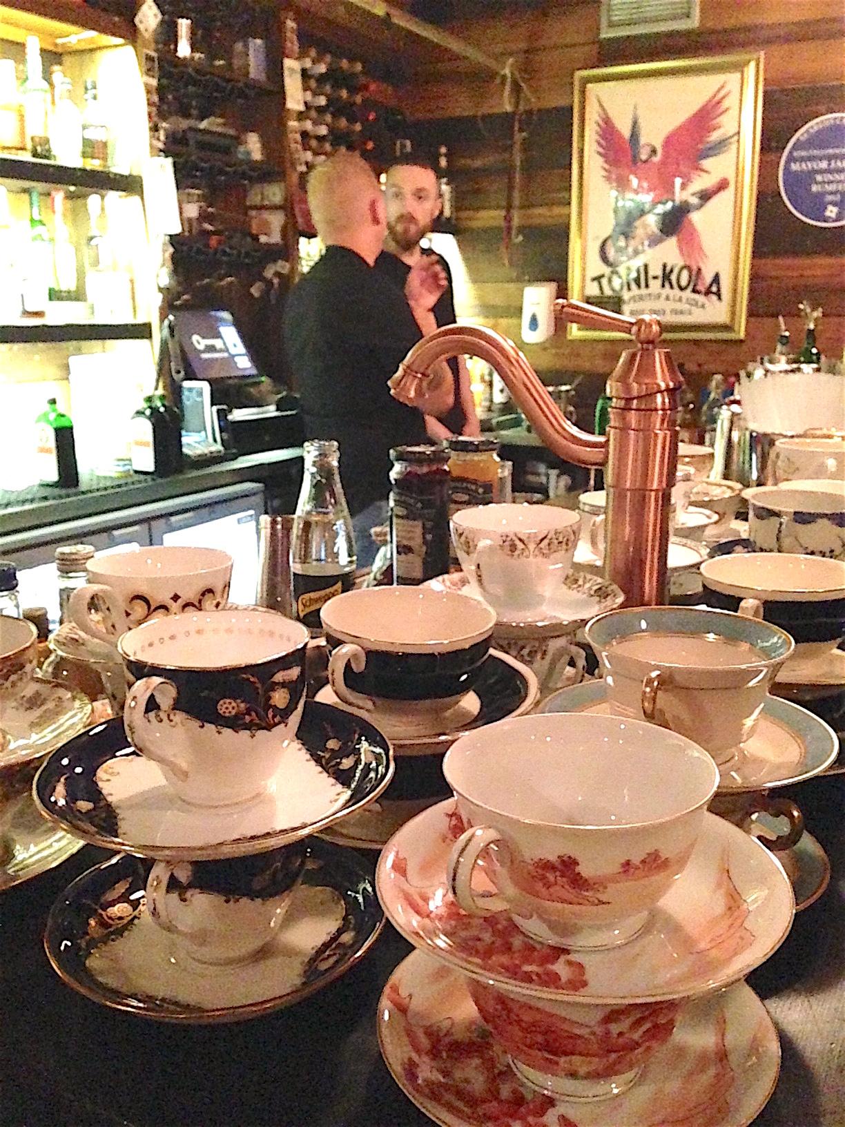 Bar, Breakfast, Club, thé, cocktails, Jägermeister, Joe's, Tea, Co, British, expérience, recette 