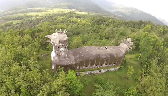 église poulet jungle indonesie