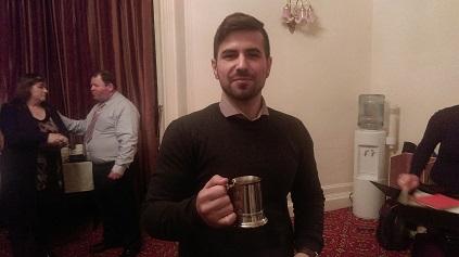 Marcello a reçu la coupe de la meilleure participation