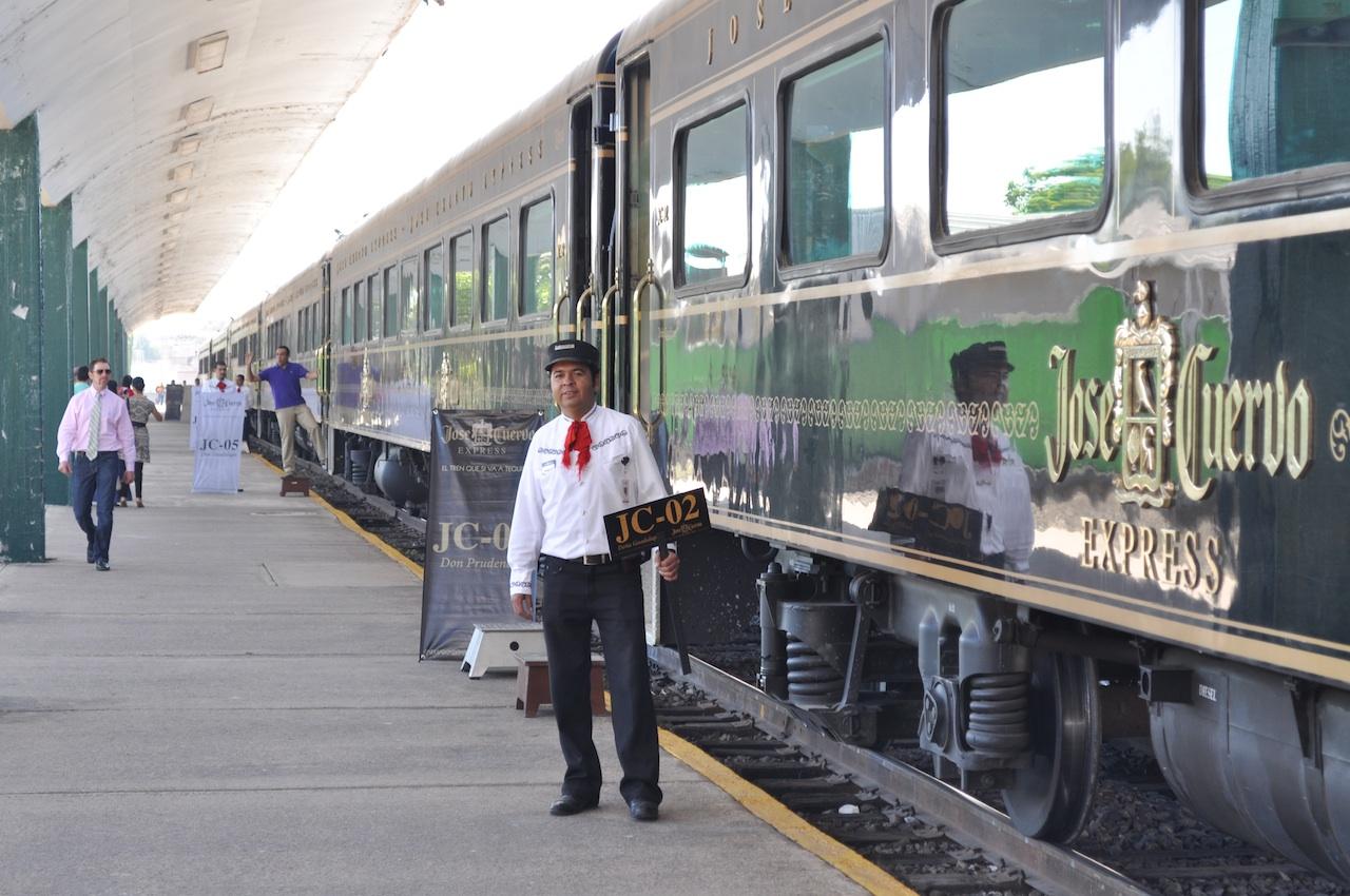 José_Cuervo_Express