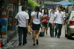 education jeunes Thailande