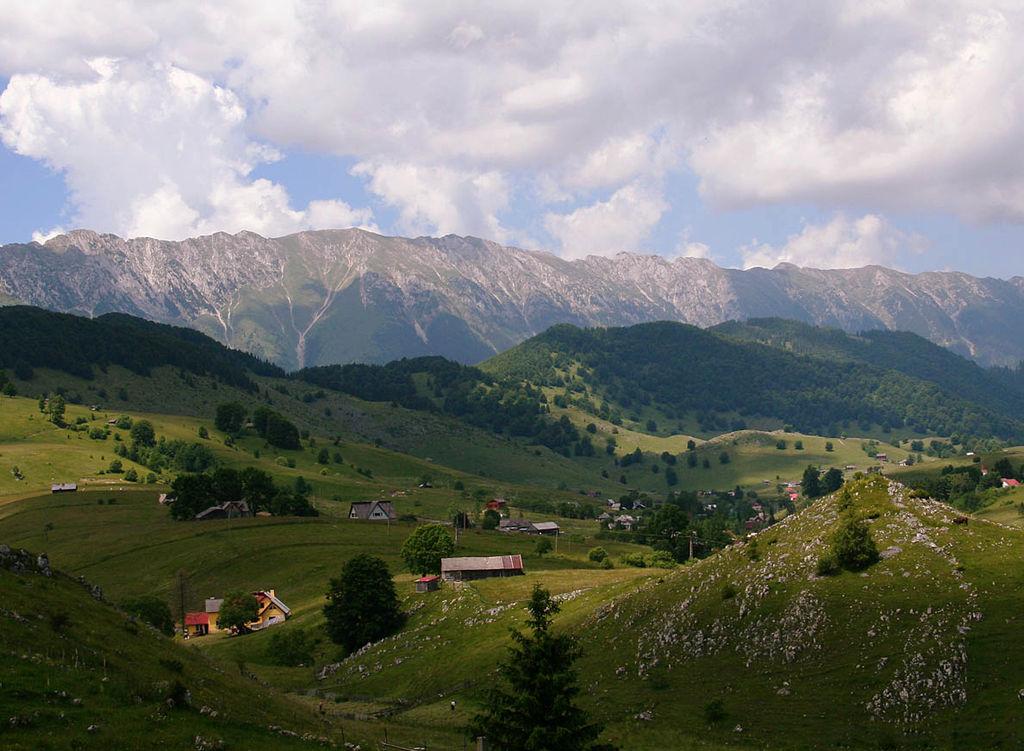 sirnea-brasov-village-roumanie