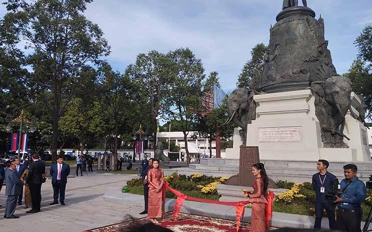 monument au mort du Phnom Penh