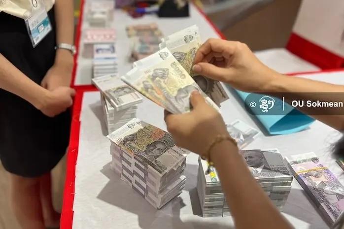  Achetez khmer, payez en riels : le patriotisme économique au quotidien