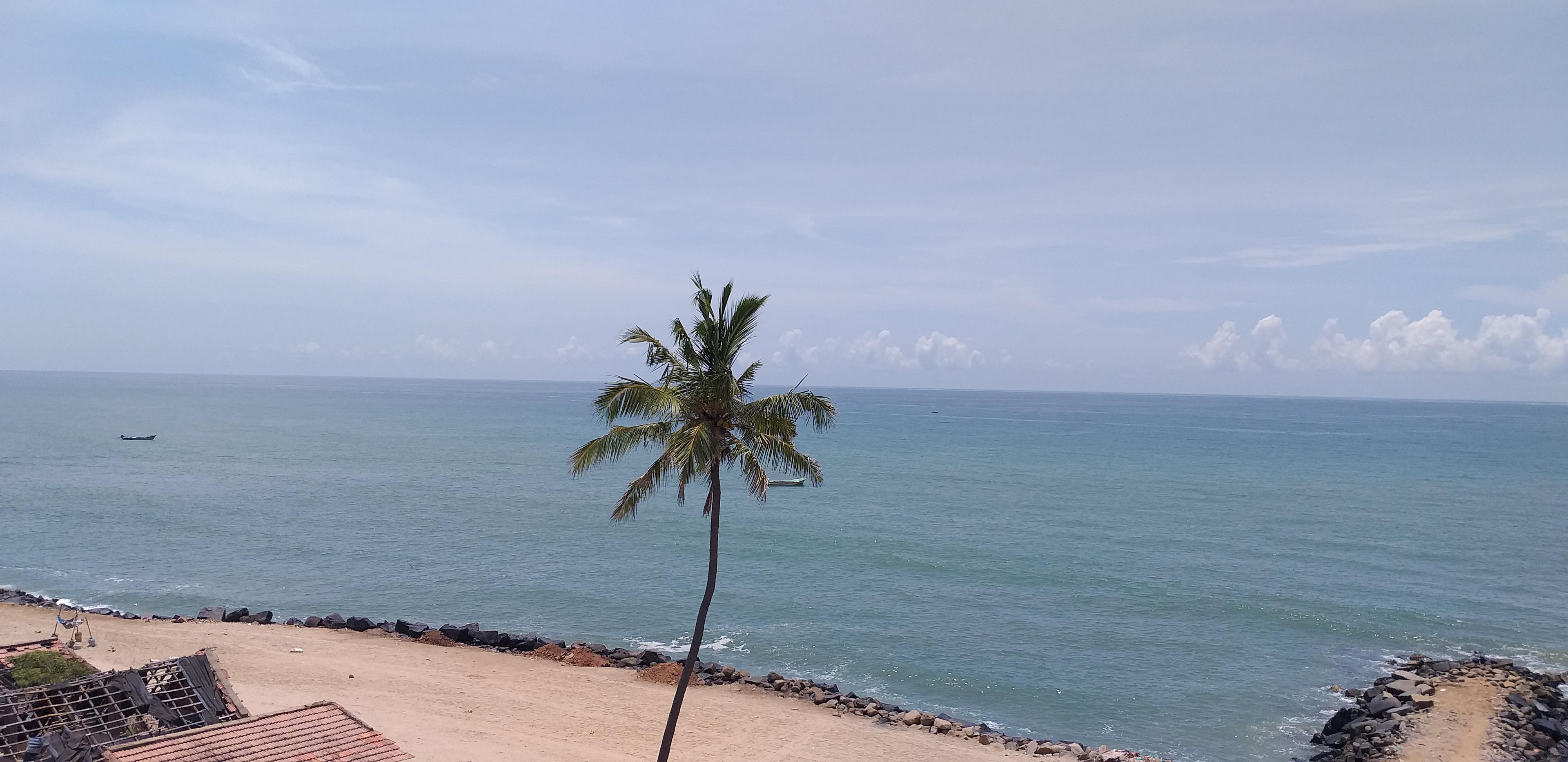 plage pondichéry india inde