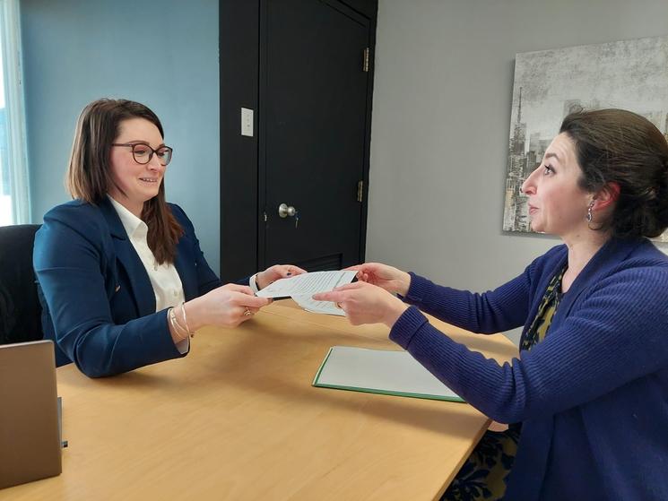 la remise de mon brevet de consule honoraire avec Mme Sophie Lagoutte, alors Consule Générale de France à Montréal,