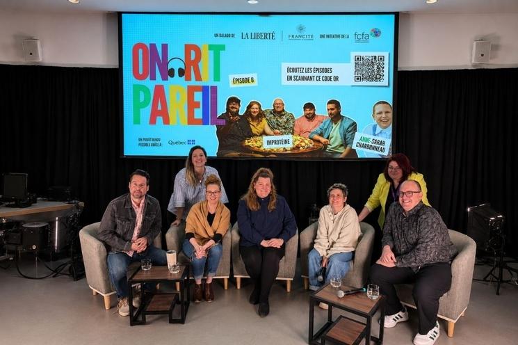 debout : Morgane Lemée et Aude Aprahamian