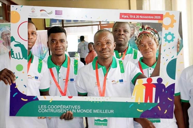 Participants à la célébration des coopératives à Kara (Togo), les 19 et 20 novembre 2025.