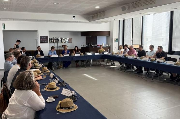 Délégation québécoise en comité privilégiée (Sherbrooke et Drummondville).